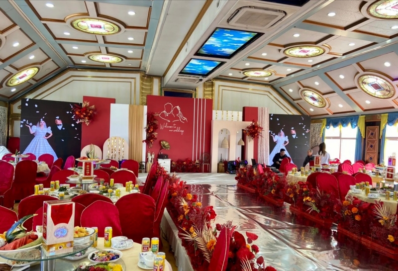 mbile-wedding-hall-for-sale.jpg